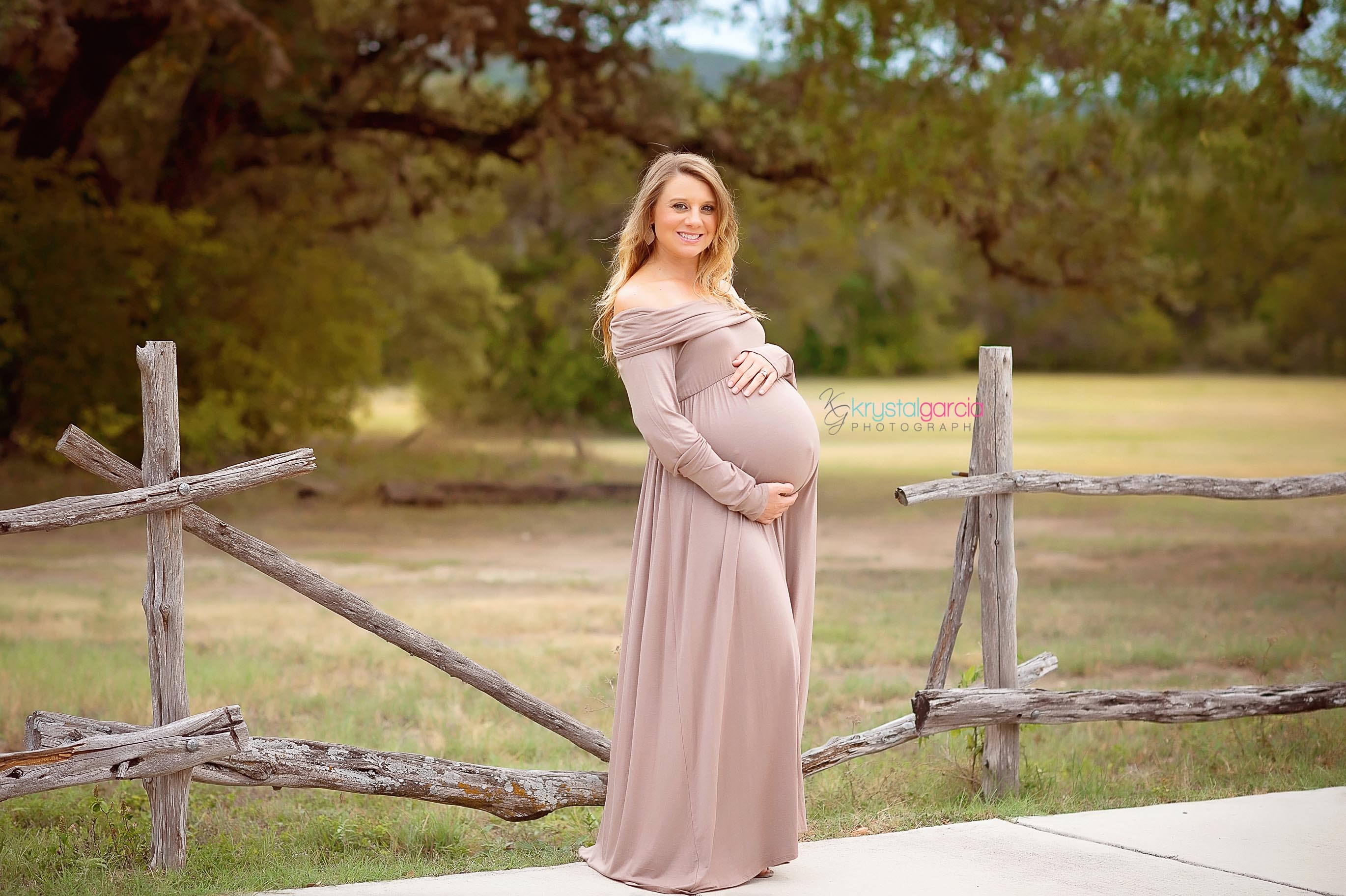 San Antonio Newborn Photographer, San Antonio Maternity Photographer, San Antonio Family Photographer, San Antonio Cake Smash Photographer, Newborn Photographer, Maternity Photographer, Family Photographer, Baby Photographer, San Antonio Photographer, Krystal Garcia Photography, Newborn photographer, Baby Photographer, Child Photographer