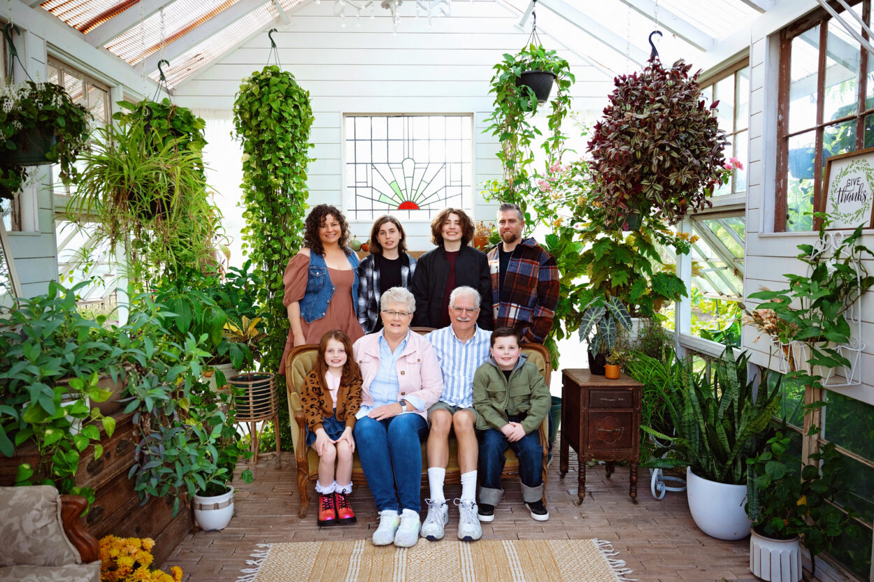 greenhouse family photographer san antonio