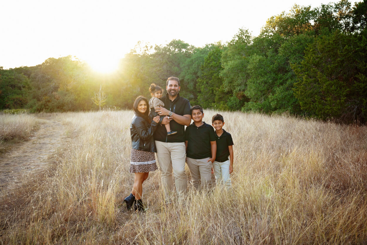 lifestyle family photographer san antonio