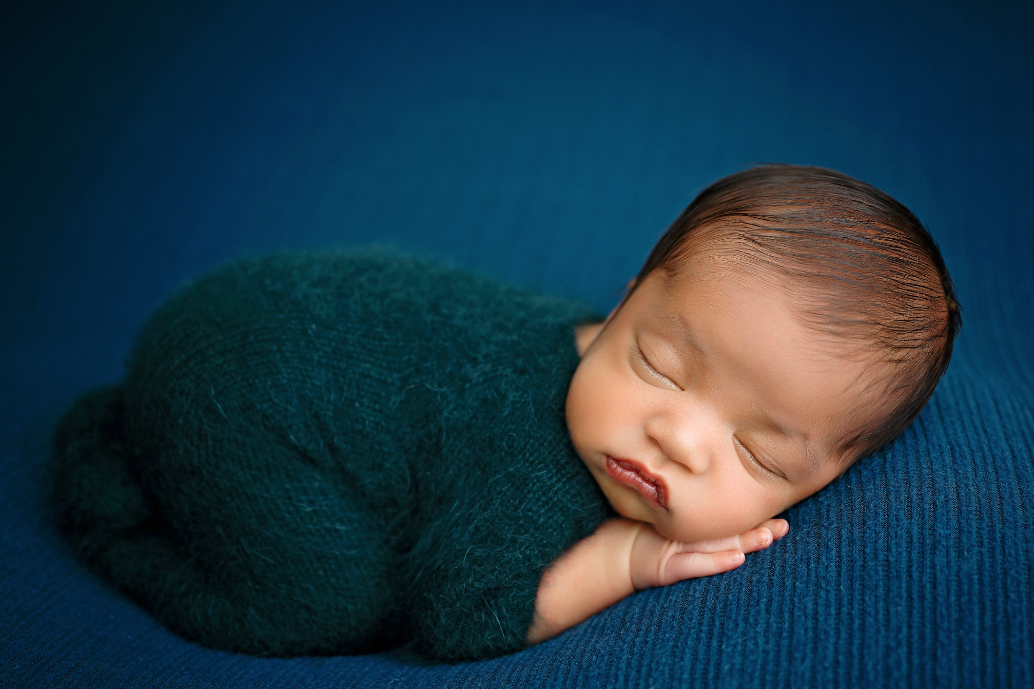 studio newborn photographer san antonio