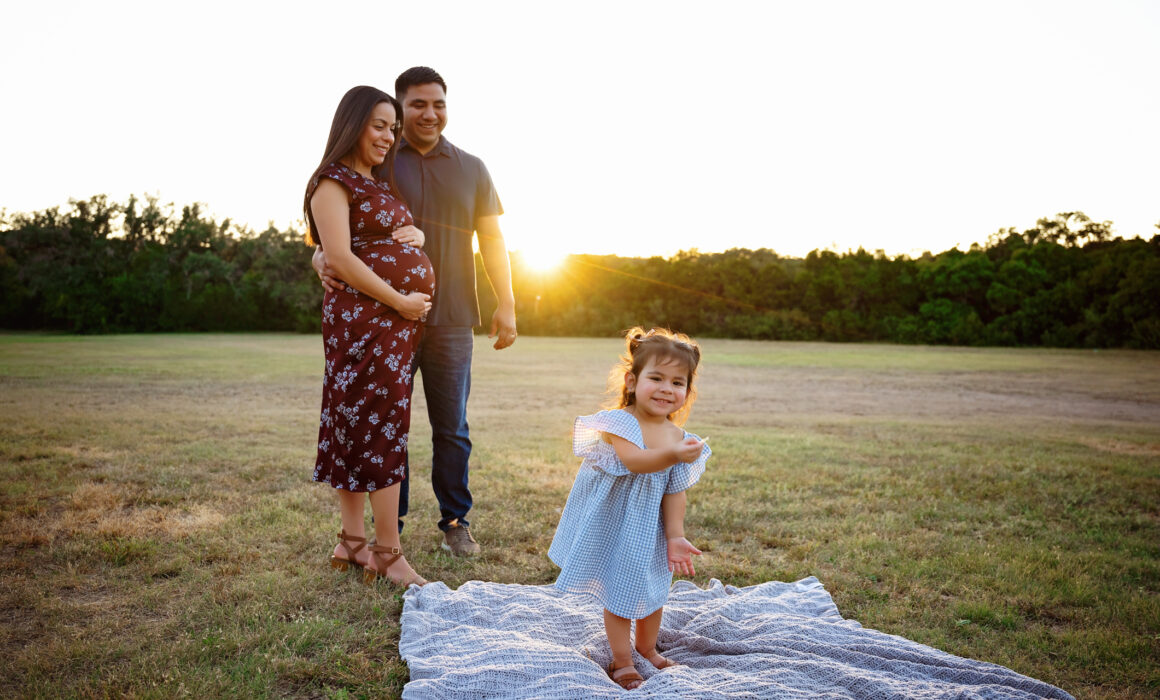 maternity photoshoot san antonio