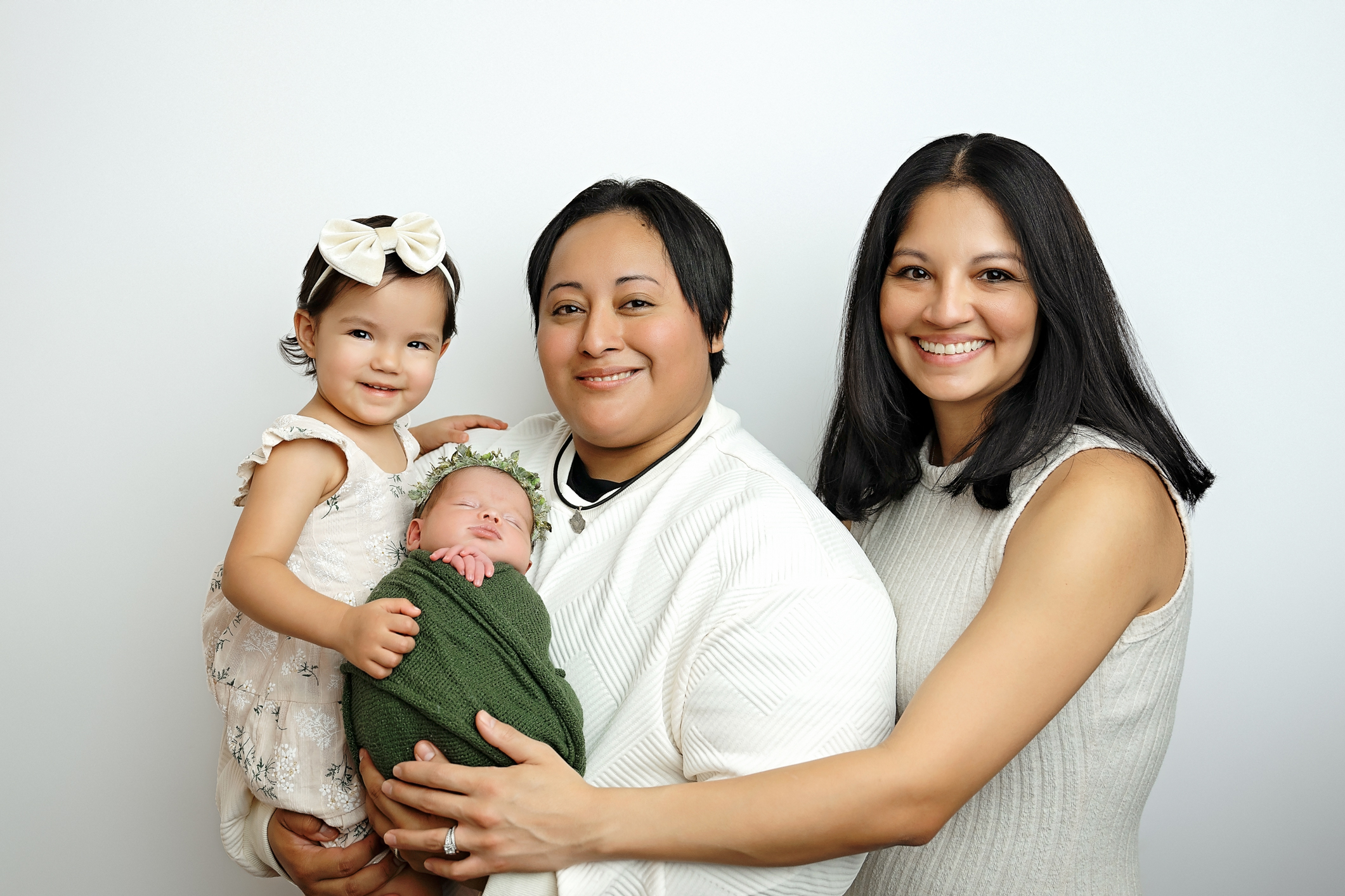san antonio newborn photographer family photo san antonio newborn photographer family photo