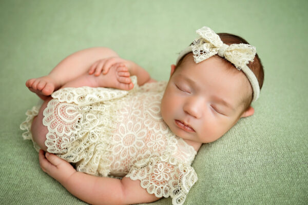 newborn-photographer-san-antonio