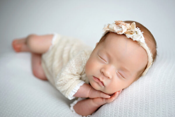 san antonio photographer, Krystal Garcia Photography, San antonio maternity photographer, antonio newborn photographer, antonio baby photographer, newborn photographer san antonio, maternity photographer san antonio texas, studio newborn photographer san antonio