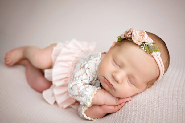 san antonio photographer, Krystal Garcia Photography, San antonio maternity photographer, antonio newborn photographer, antonio baby photographer, newborn photographer san antonio, maternity photographer san antonio texas, studio newborn photographer san antonio