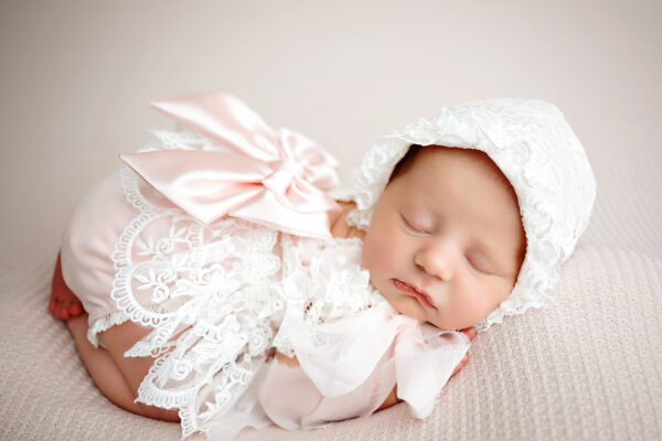 san antonio photographer, Krystal Garcia Photography, San antonio maternity photographer, antonio newborn photographer, antonio baby photographer, newborn photographer san antonio, maternity photographer san antonio texas, studio newborn photographer san antonio