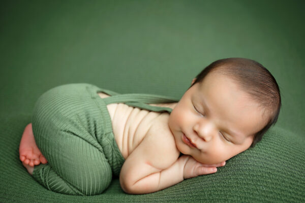 san antonio photographer, Krystal Garcia Photography, San antonio maternity photographer, antonio newborn photographer, antonio baby photographer, newborn photographer san antonio, maternity photographer san antonio texas, studio newborn photographer san antonio