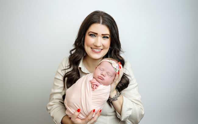 san antonio photographer, Krystal Garcia Photography, San antonio maternity photographer, antonio newborn photographer, antonio baby photographer, newborn photographer san antonio, maternity photographer san antonio texas, studio newborn photographer san antonio
