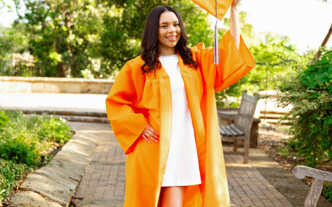 Senoir Photographer San ANtonio, san antonio senior photographer, krystal garcia photography, graduation photographer san antonio, san antonio graduation photographer