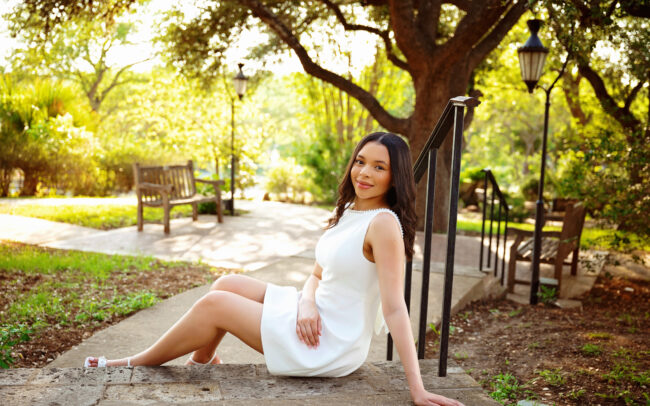 Senoir Photographer San ANtonio, san antonio senior photographer, krystal garcia photography, graduation photographer san antonio, san antonio graduation photographer