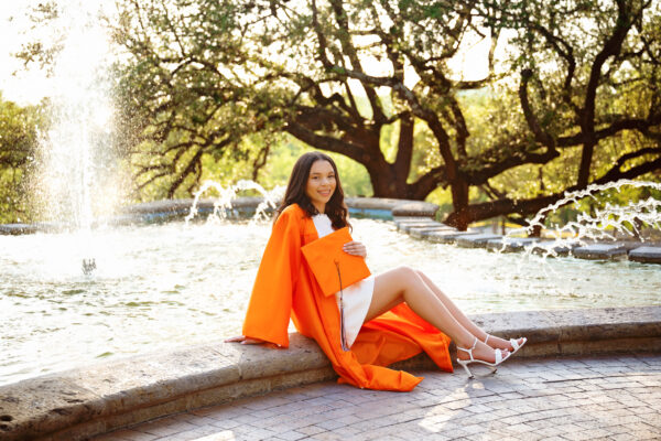 Senoir Photographer San ANtonio, san antonio senior photographer, krystal garcia photography, graduation photographer san antonio, san antonio graduation photographer