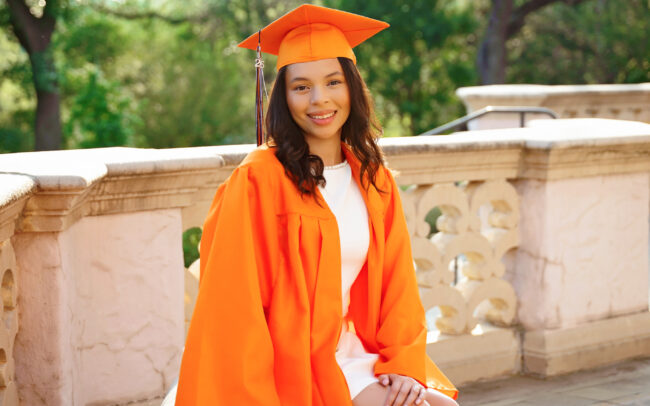 Senoir Photographer San ANtonio, san antonio senior photographer, krystal garcia photography, graduation photographer san antonio, san antonio graduation photographer